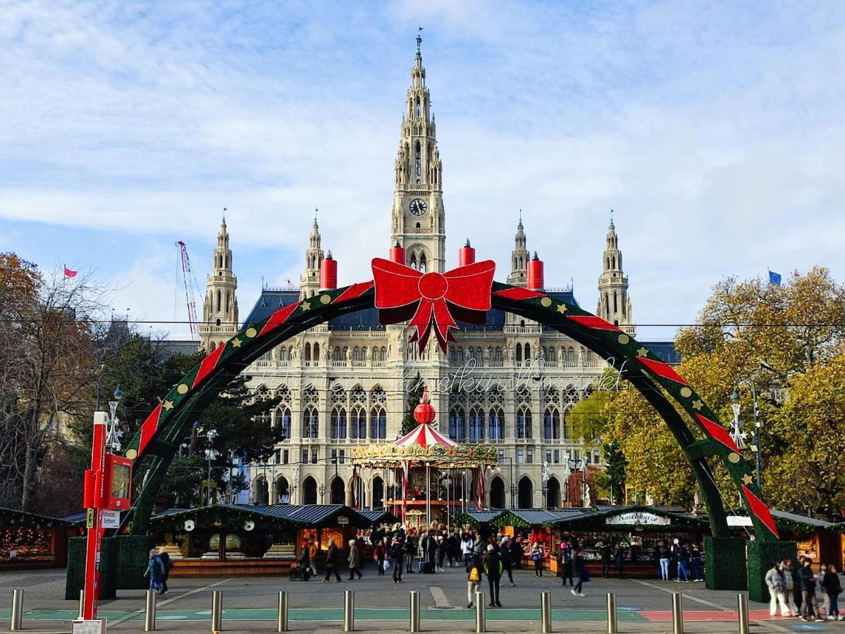 Center ! 3 Stops Away From The Center Of Vienna! エクステリア 写真